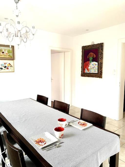 La Laiterie Apartment Bining Luaran gambar