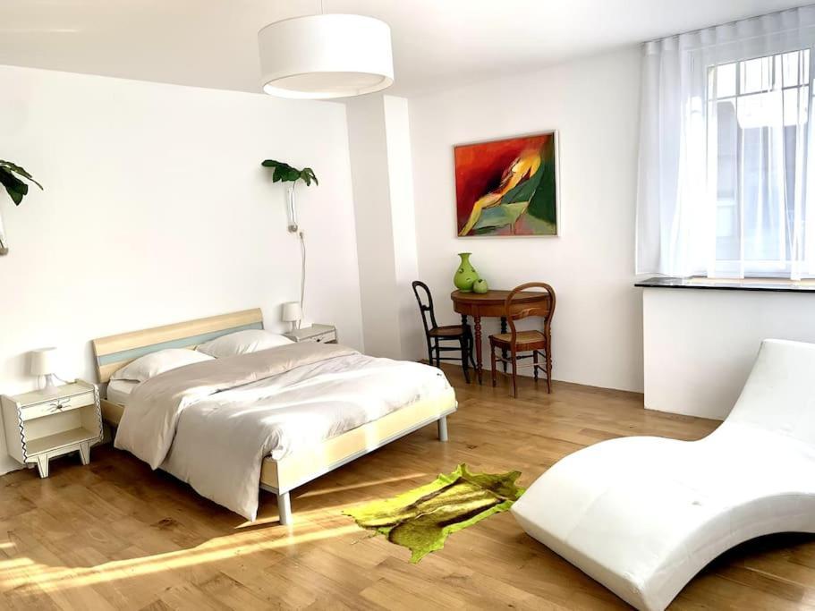 La Laiterie Apartment Bining Luaran gambar
